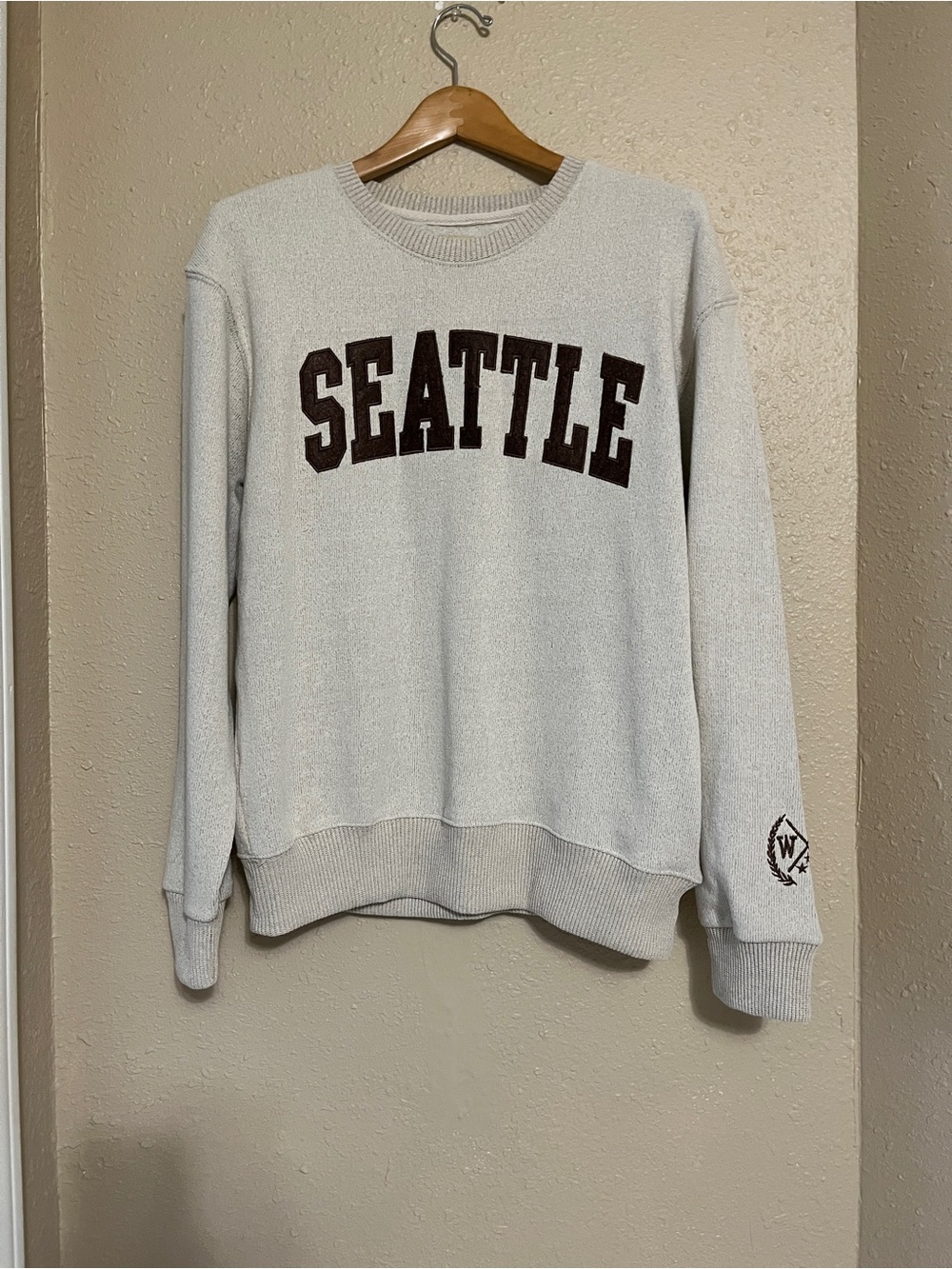 New York Popular SEATTLE  Crewneck Knit Pullover Sweatshirt Varsity Large